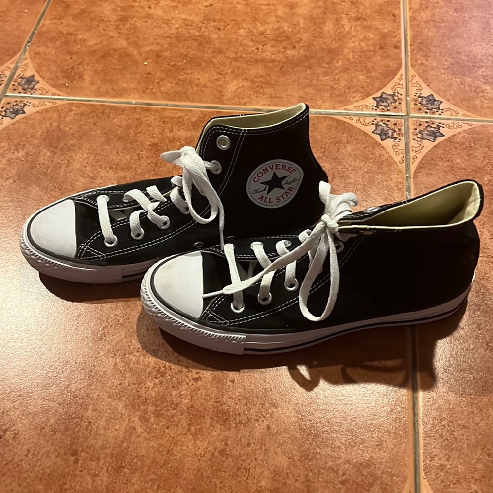 Black Converse, worn once!